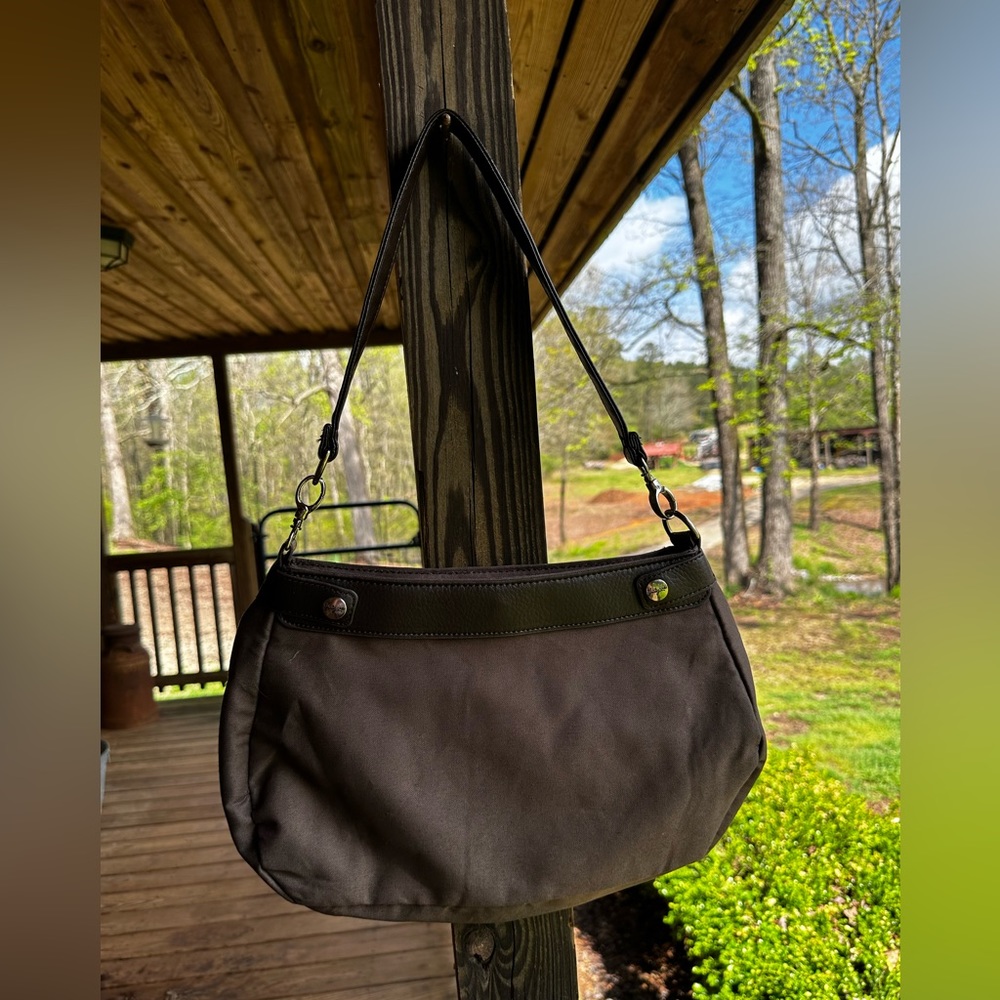 Thirty one shoulder bag